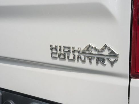 Used 2020 Chevrolet Silverado 1500 High Country AWD/4WD image 10