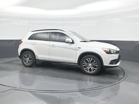 Used 2017 Mitsubishi Outlander Sport SEL FWD image 11