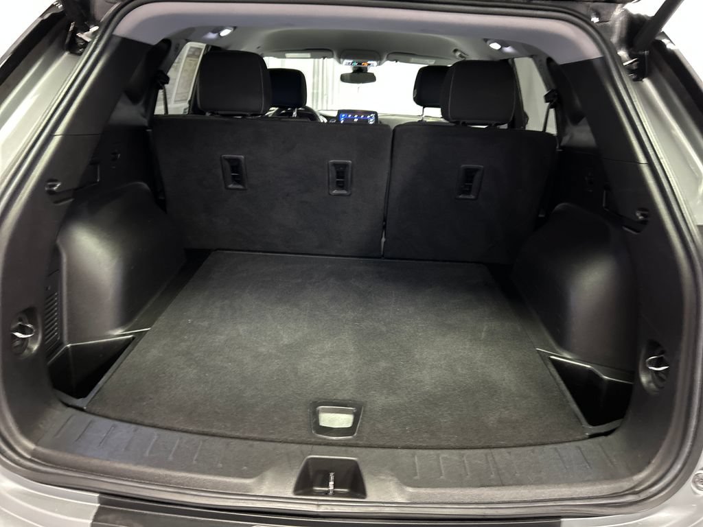 Used 2023 Chevrolet Blazer LT w/ Convenience Package FWD image 24