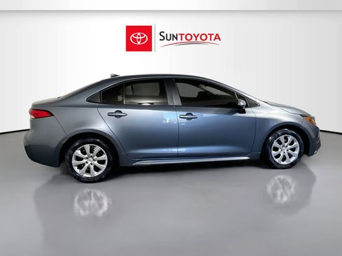 Used 2024 Toyota Corolla LE image 2