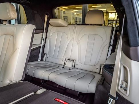 Used 2019 BMW X7 xDrive40i w/ Premium Package image 47