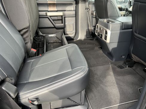 Used 2022 Ford F350 Lariat w/ Lariat Ultimate Package image 19