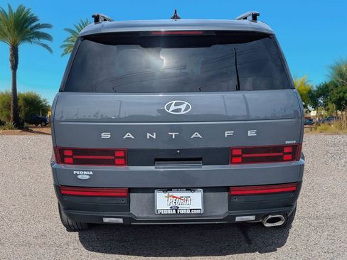 Used 2025 Hyundai Santa Fe SEL image 4