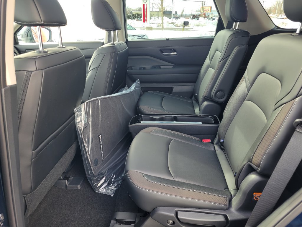 New 2026 Nissan Pathfinder SL AWD/4WD image 31