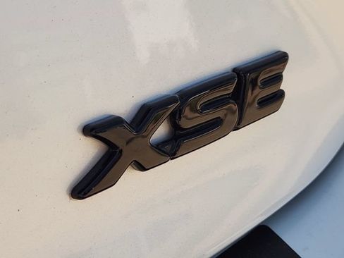 Used 2026 Toyota Camry XSE FWD image 7