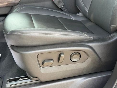 Used 2024 Chevrolet Silverado 2500 LTZ w/ LTZ Plus Package image 28