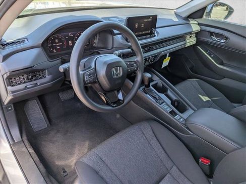 Used 2025 Honda Accord LX image 9