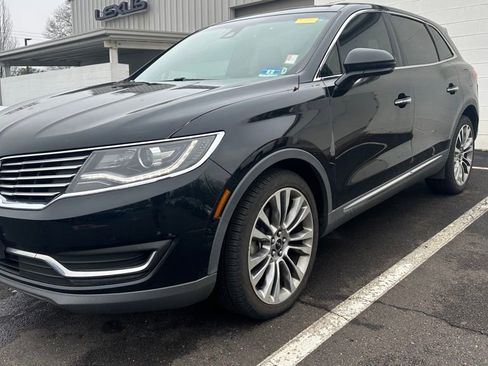 Used 2018 Lincoln MKX Reserve w/ Driver Assistance Package image 2