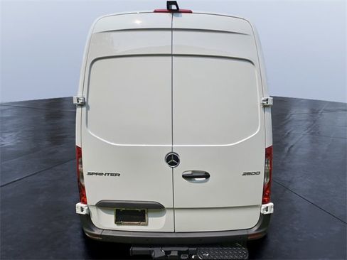 New 2025 Mercedes-Benz Sprinter 2500 image 3