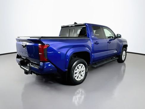 Used 2024 Toyota Tacoma SR5 AWD/4WD image 8