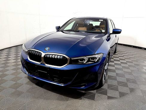 Used 2024 BMW 330i xDrive Sedan w/ Premium Package AWD/4WD image 3