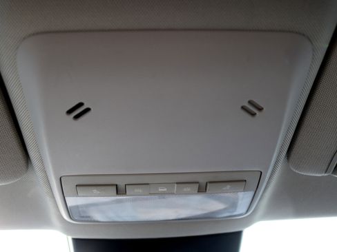 Used 2019 Buick Encore Preferred w/ Safety Package image 28