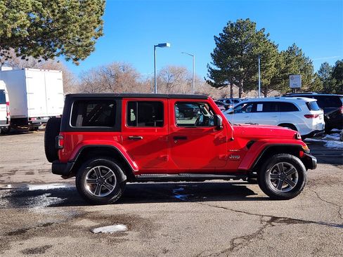 Used 2022 Jeep Wrangler Unlimited Sahara w/ Cold Weather Group image 2