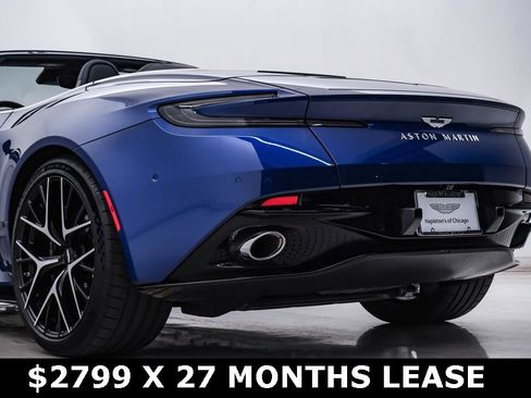 Used 2025 Aston Martin DB12 Volante image 12