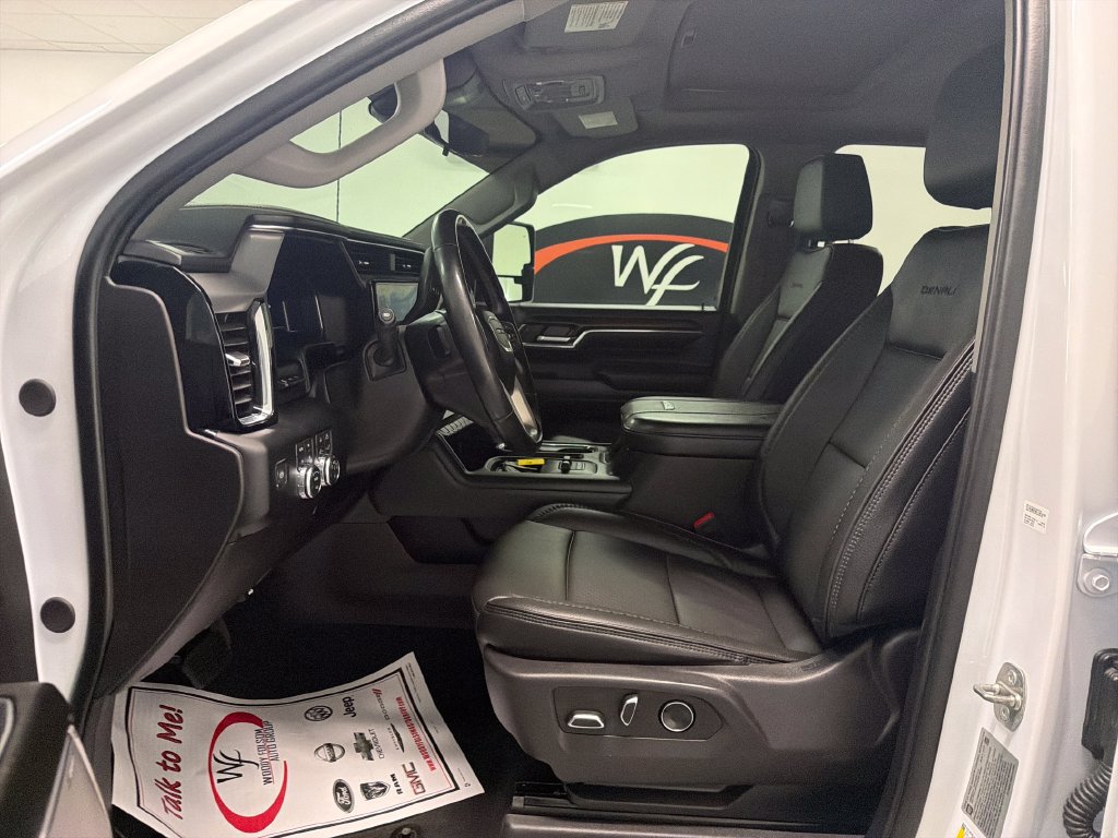 Used 2024 GMC Sierra 2500 Denali w/ Denali Reserve Package AWD/4WD image 9