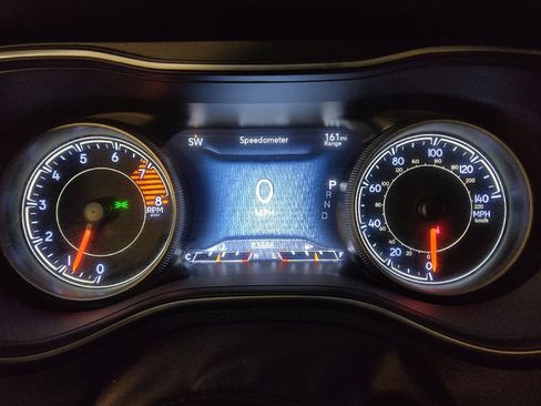 Used 2019 Jeep Cherokee Limited AWD/4WD image 23