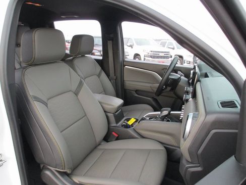 Certified 2025 Chevrolet Colorado ZR2 w/ Technology Package image 20