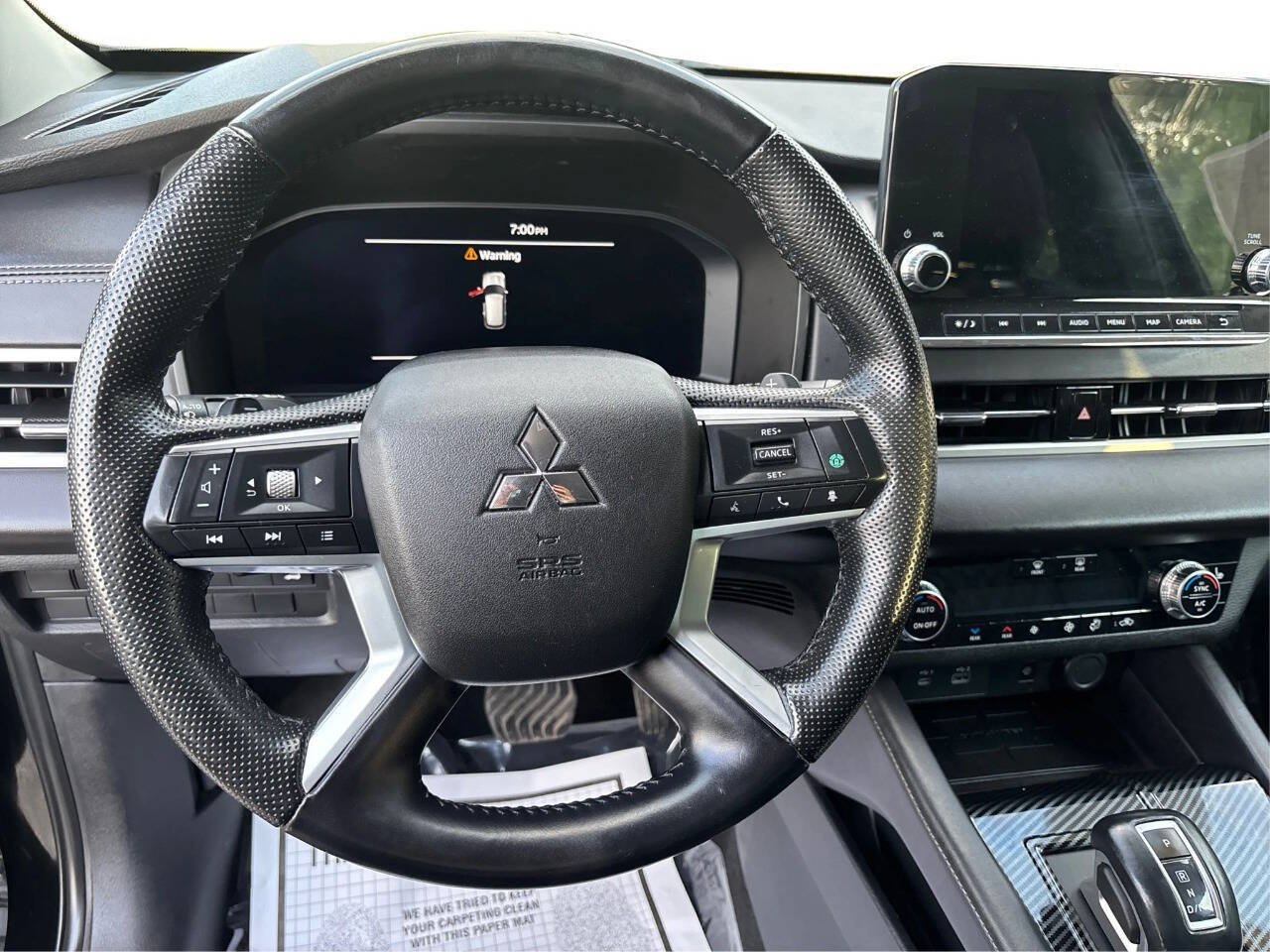 Used 2023 Mitsubishi Outlander SEL FWD image 10