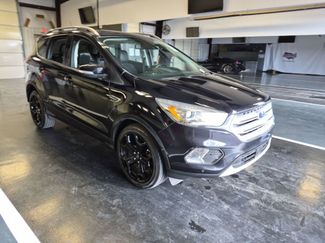 Used 2019 Ford Escape Titanium video 1