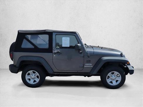 Used 2016 Jeep Wrangler Sport w/ Connectivity Group image 4