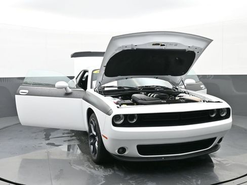 Used 2023 Dodge Challenger SXT w/ Plus Package image 53