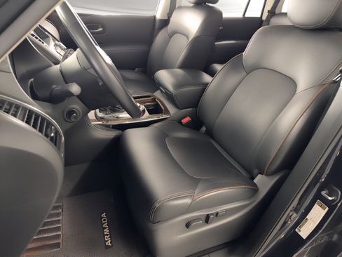 Used 2020 Nissan Armada Platinum w/ Captain's Chairs Package AWD/4WD image 5