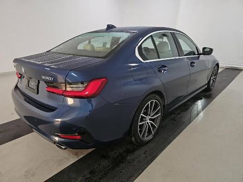 Used 2021 BMW 330i Sedan RWD image 3