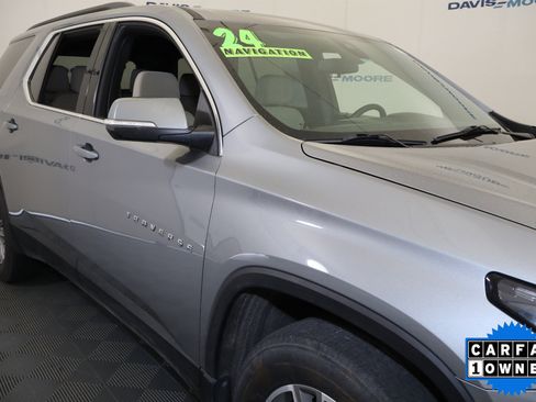 Used 2024 Chevrolet Traverse LT AWD/4WD image 5