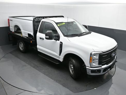 Used 2023 Ford F250 XL w/ XL Chrome Package image 39