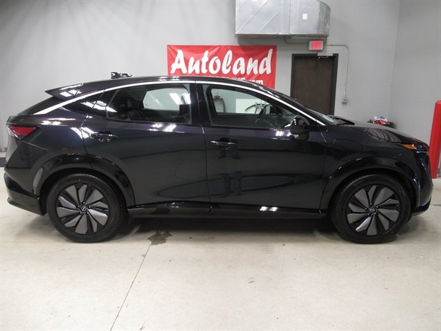 Used 2023 Nissan Ariya FWD image 7
