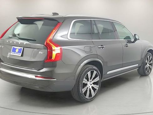 Used 2025 Volvo XC90 B6 Ultra w/ Protection Package Premier AWD/4WD image 7