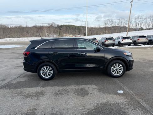 Used 2020 Kia Sorento LX image 6