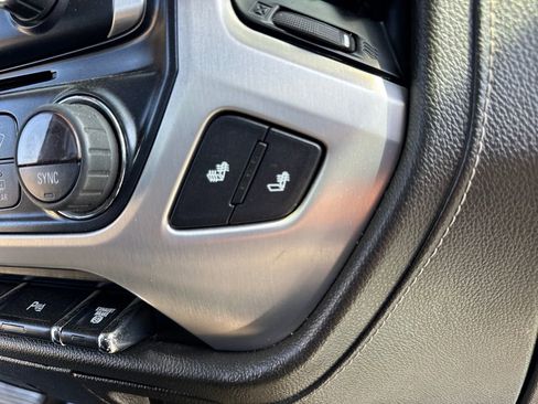 Used 2018 GMC Sierra 2500 SLT w/ Duramax Plus Package AWD/4WD image 47