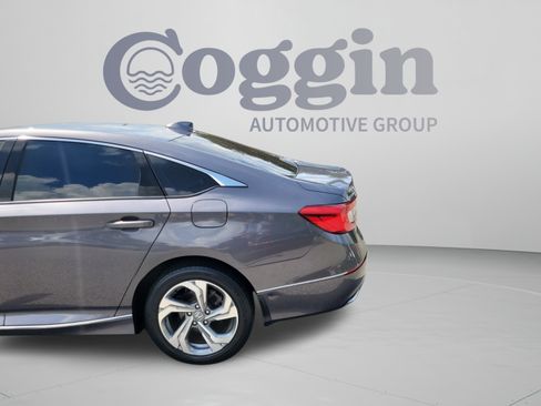 Used 2019 Honda Accord EX image 30