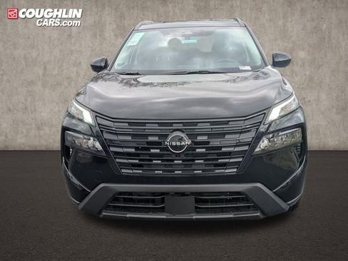 New 2026 Nissan Rogue SV AWD/4WD image 2