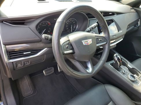 Used 2023 Cadillac XT4 Sport w/ Cold Weather Package image 10