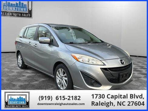 Used 2014 MAZDA MAZDA5 Sport image 6
