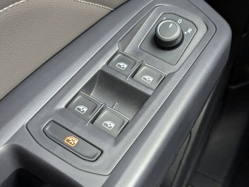 Used 2021 Volkswagen Atlas SE w/ Towing Package image 28