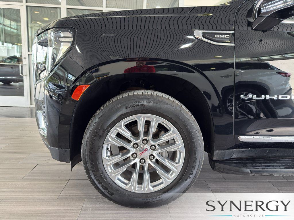 Used 2023 GMC Yukon SLT w/ SLT Premium Package RWD image 8