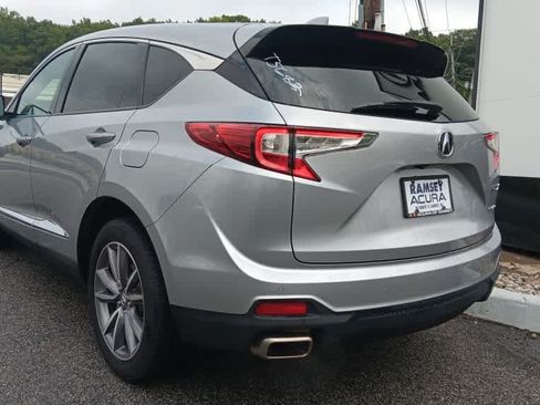 Used 2023 Acura RDX w/ Technology Package AWD/4WD image 3