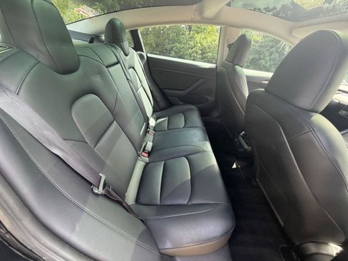 Used 2023 Tesla Model 3 Standard Range RWD image 12