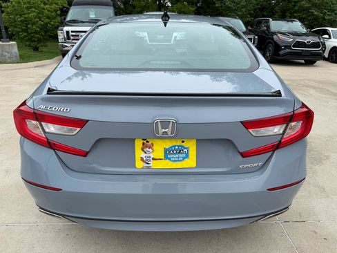 Used 2021 Honda Accord Sport image 6