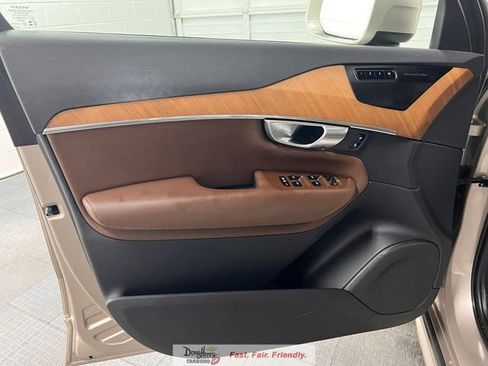 Used 2024 Volvo XC90 B6 Plus w/ Protection Package Premier AWD/4WD image 26