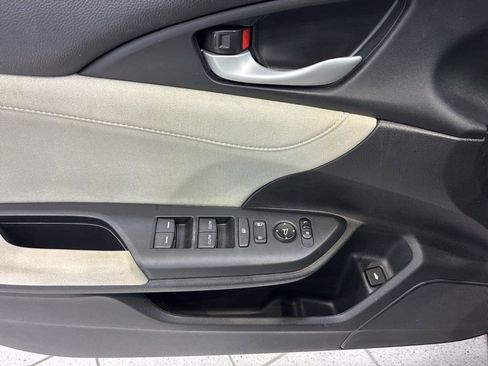 Used 2019 Honda Insight EX image 15