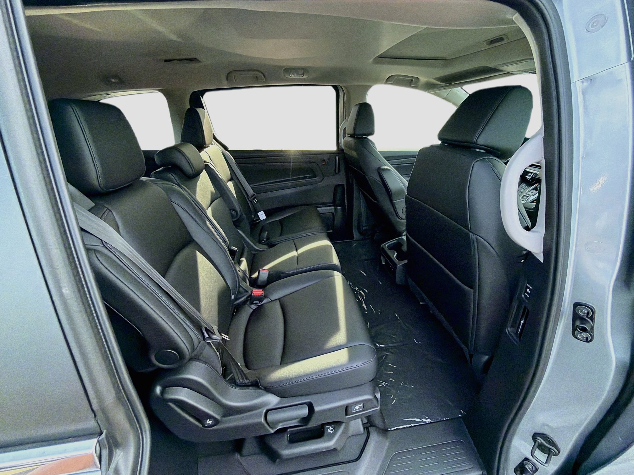New 2027 Honda Odyssey EX-L image 22