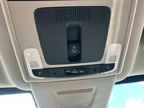 Used 2024 Honda CR-V EX-L image 74