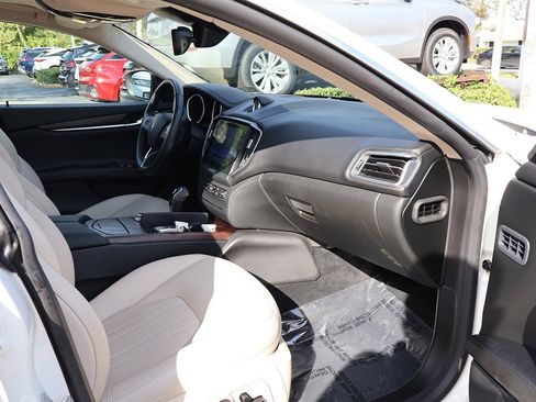 Used 2018 Maserati Ghibli S Q4 image 29