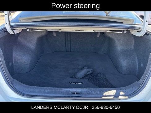 Used 2020 Nissan Altima 2.5 SR w/ Premium Package image 17