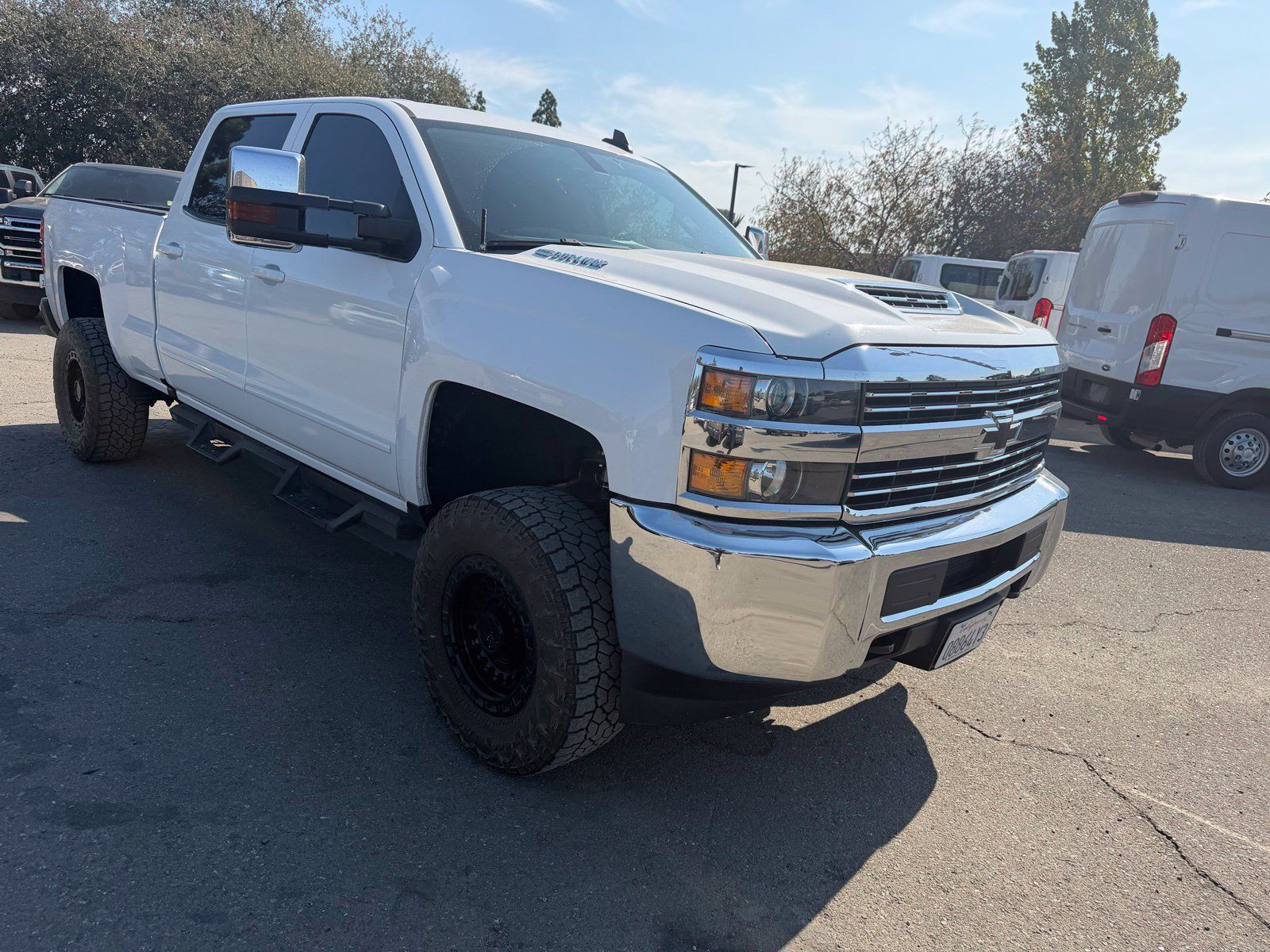 Used 2018 Chevrolet Silverado 2500 LT AWD/4WD image 7