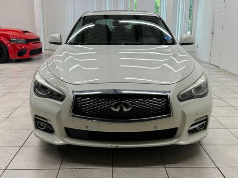 Used 2015 INFINITI Q50 Premium w/ Technology Package RWD image 2